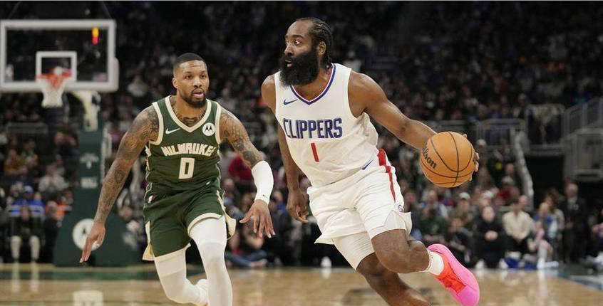 哈登正式加盟密尔沃基雄鹿！字母哥亲自邀请共进晚餐