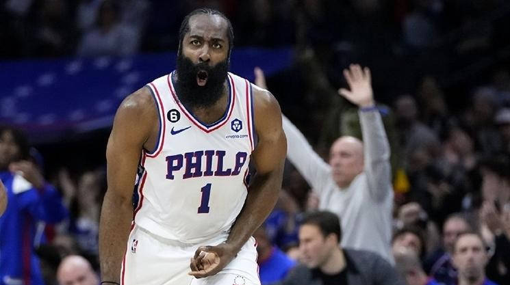 哈登正式加盟密尔沃基雄鹿！字母哥亲自邀请共进晚餐