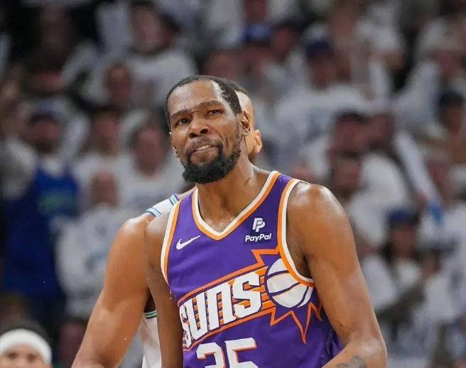 圣安东尼奥马刺欲组建超豪华三巨头阵容，杜兰特或成死神首选