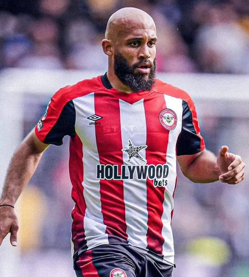 6500万镑+500万镑浮动，曼联三报“蜂王”！