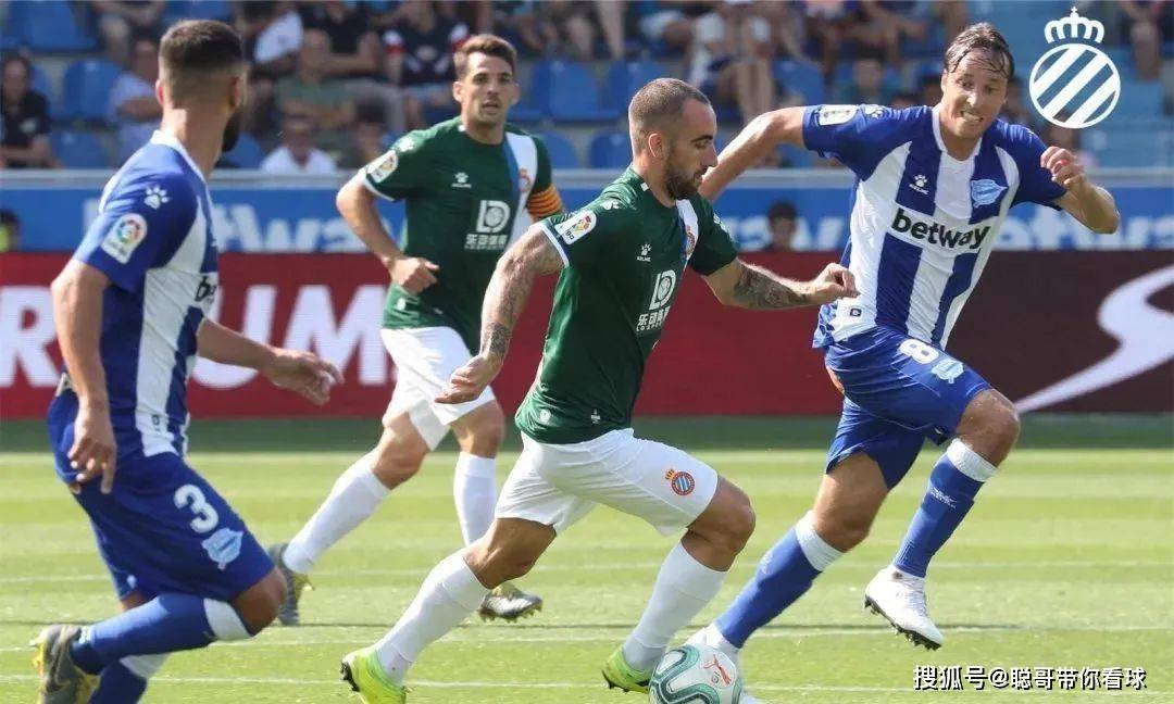 西甲联赛，阿拉维斯vs巴伦西亚，阿拉维斯保级生死战。