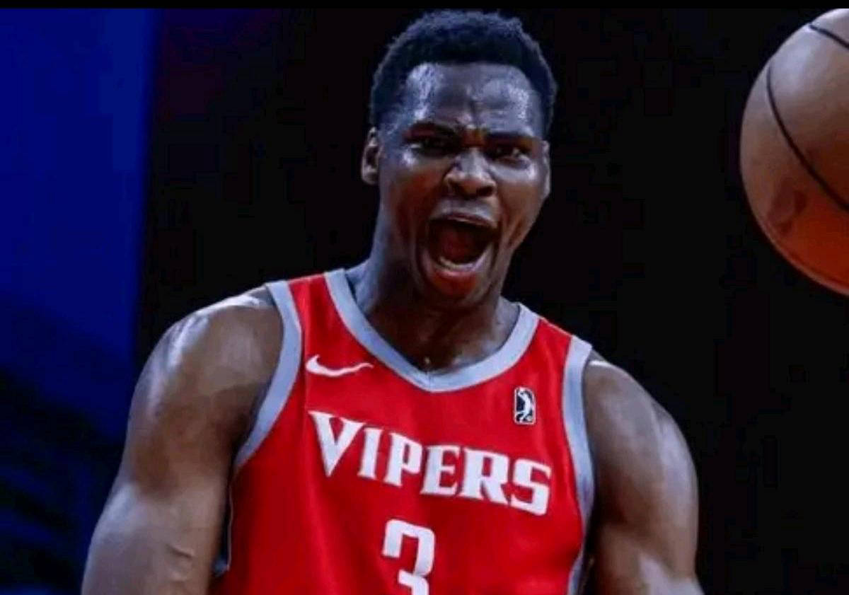 NBA史册留名！恩法利-当特正式加盟亚特兰大老鹰