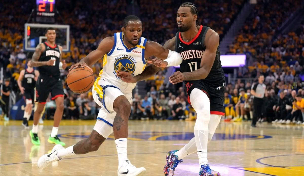 乔纳森库明加与金州勇士的合同拉锯战