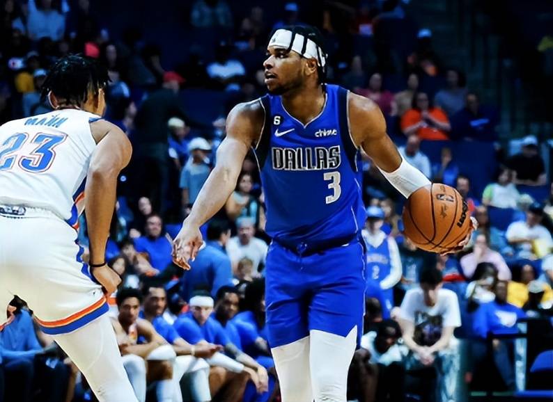 再见恩比德！独行侠、火箭和76人酝酿三方交易，2米03前锋空降达拉斯