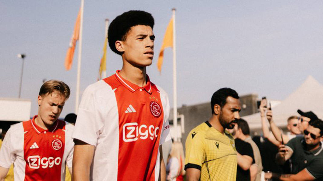 曝曼联或500万签中场小妖！6场3球1助攻，他有儿魔梦尤其敬仰弗爵