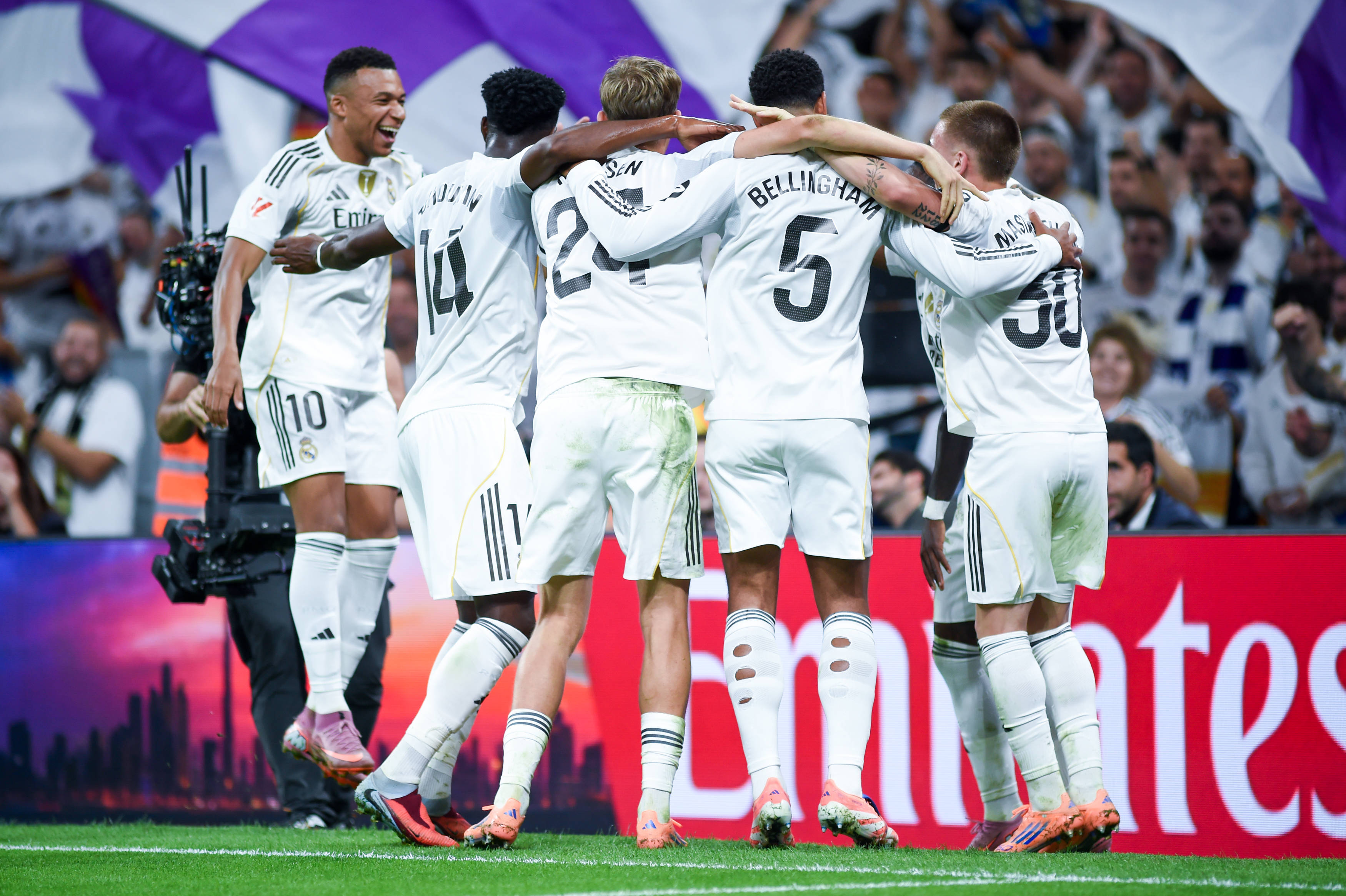 （体育）足球——西甲：皇家马德里胜比利亚雷亚尔