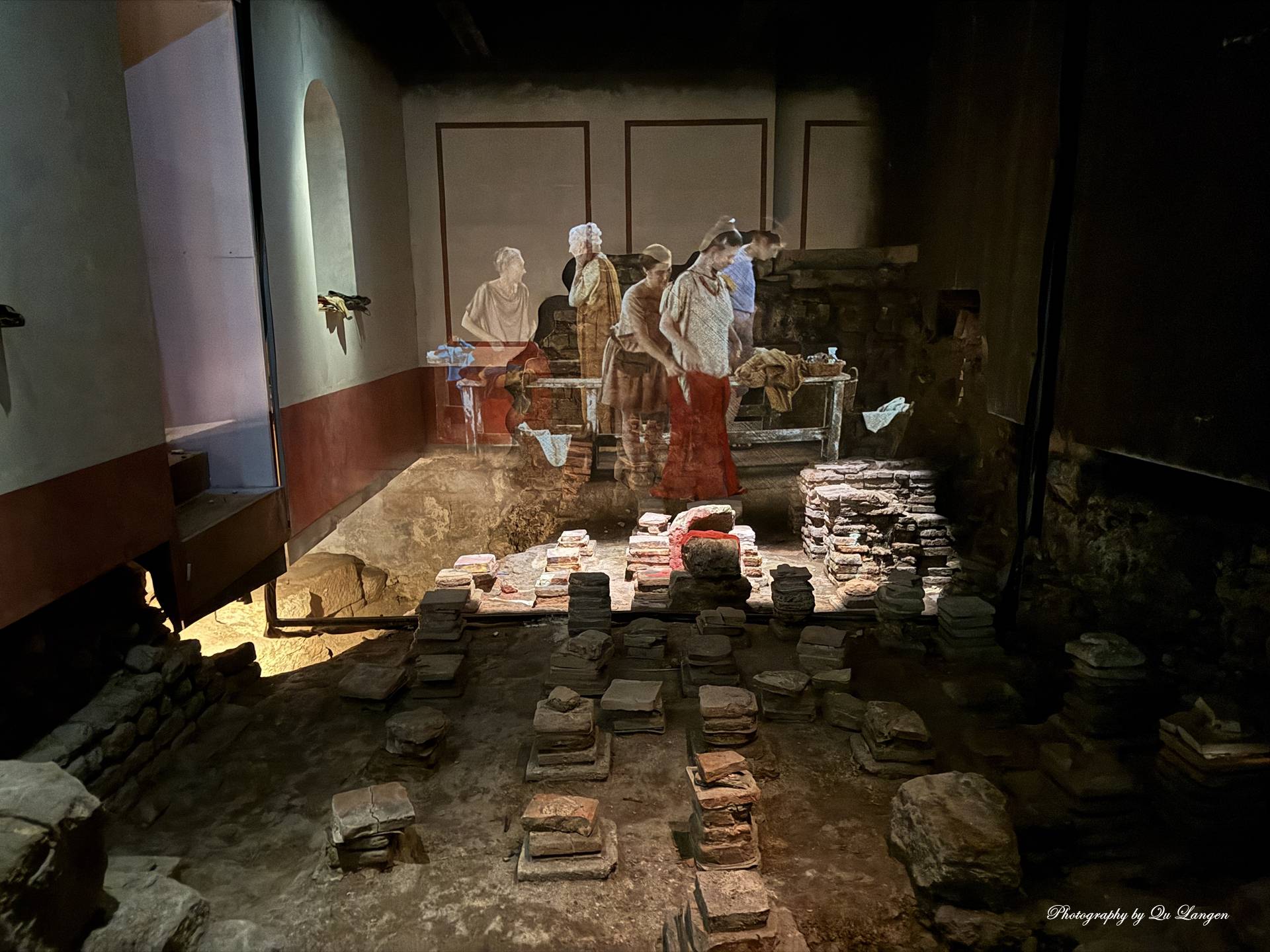 欧洲行（102）从罗马温泉到史前巨石：一日逆行于文明深处