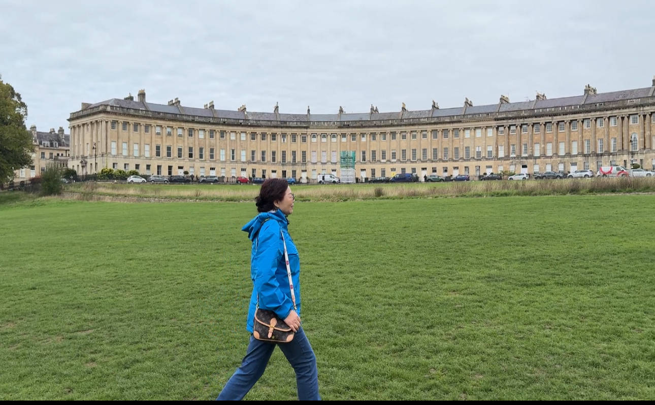 欧洲行（102）从罗马温泉到史前巨石：一日逆行于文明深处