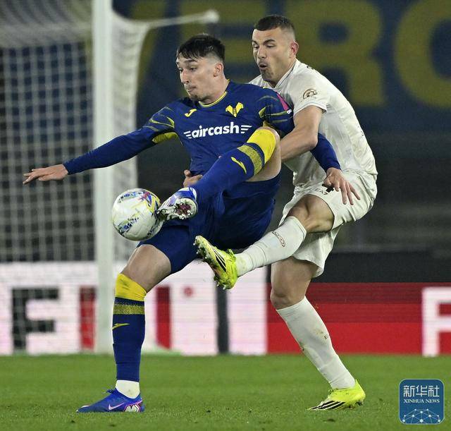 意甲｜那不勒斯胜维罗纳